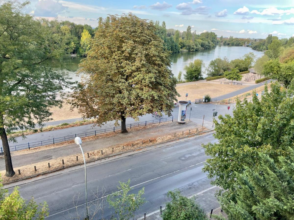 River Main I Taunus View I Workplace I Kitchen Offenbach am Main Exterior foto